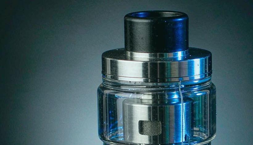 Annual Fixed Vape packaging detail