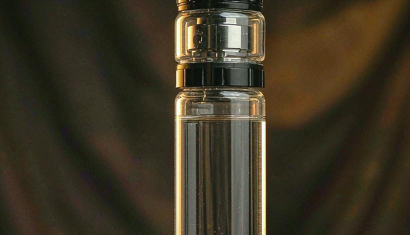 Annual Fixed Vape packaging detail