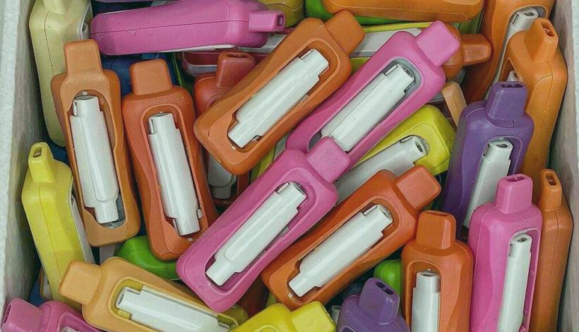 Annual Fixed Vape packaging detail