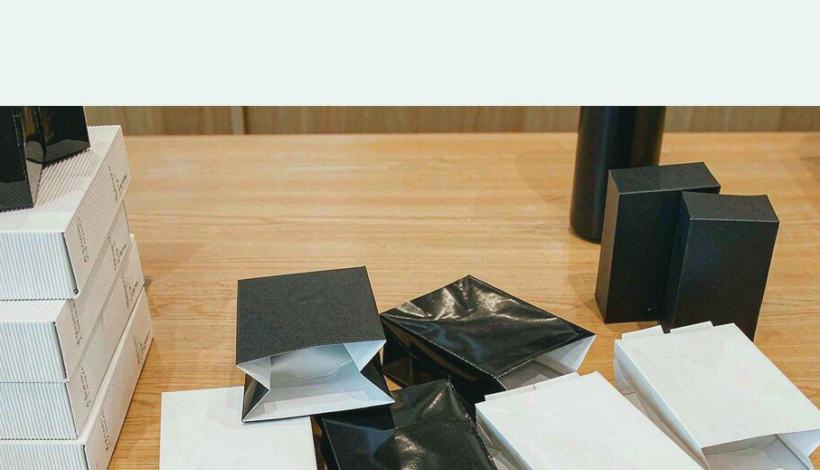 Annual Fixed Vape packaging detail