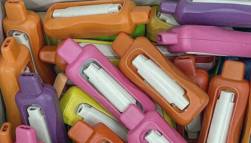 Annual Fixed Vape packaging detail